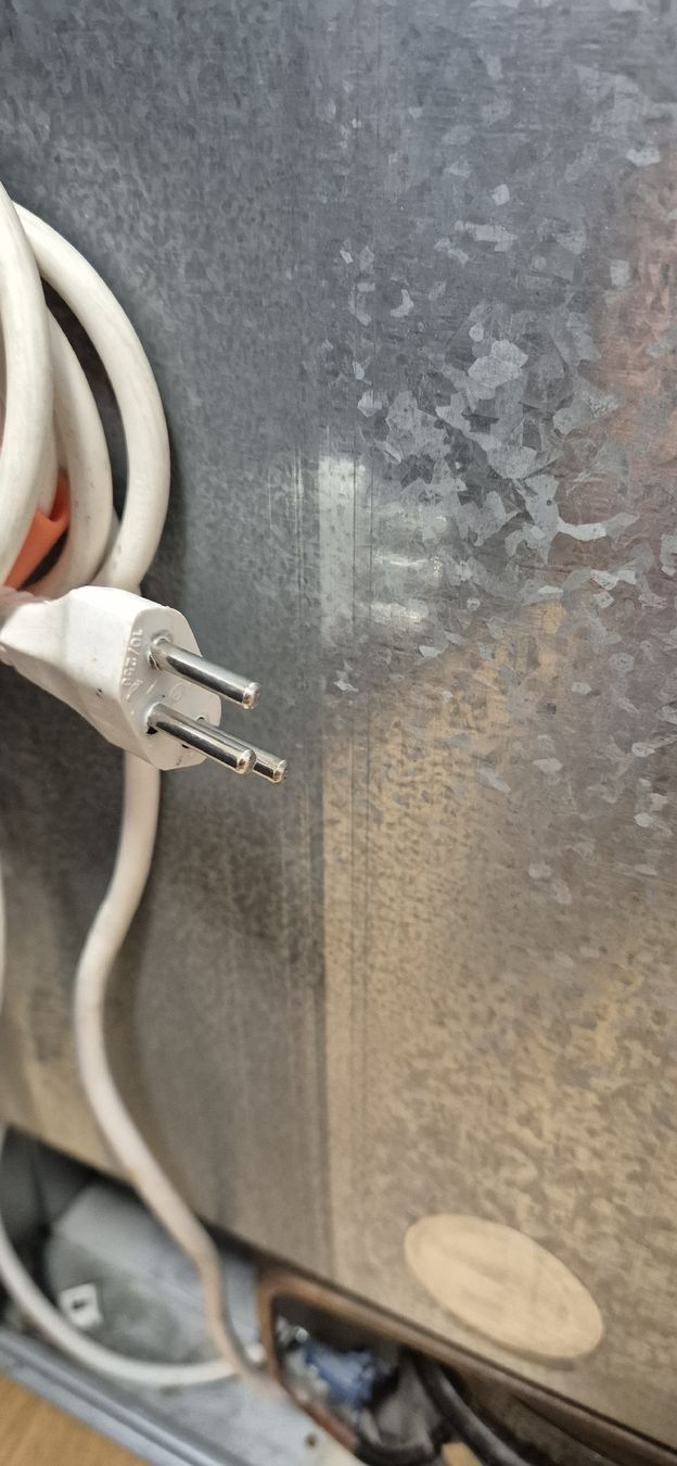 Gefrierschrank: Gefriertruhe klein 60 cm – Gebraucht aus Windisch von val_6ypr 7