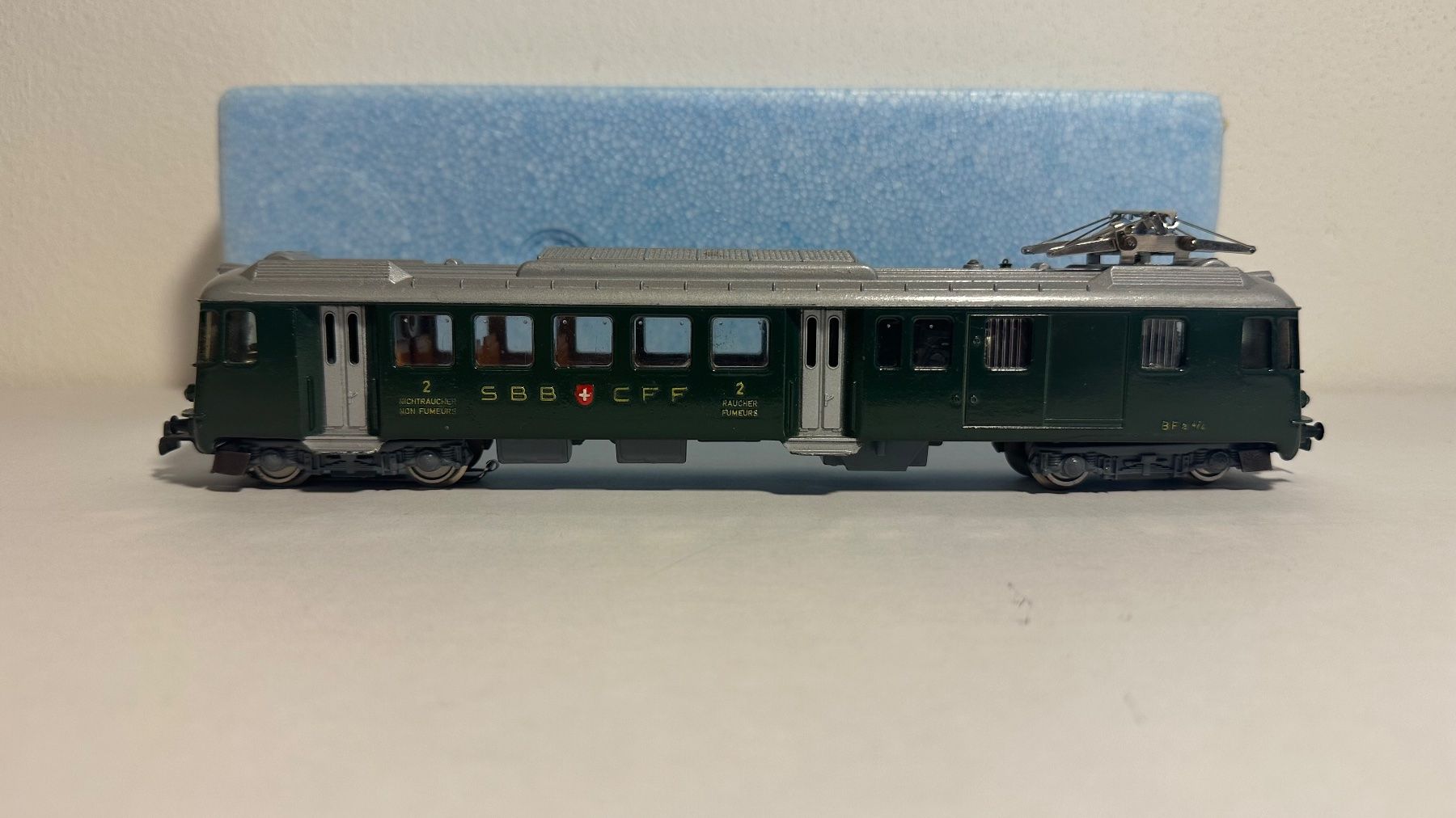 Hag Modellini di ferrovie: HAG Triebwagen BFe 4/4 SBB H0 – Usato da Biel/Bienne venduto da aquitaine 1