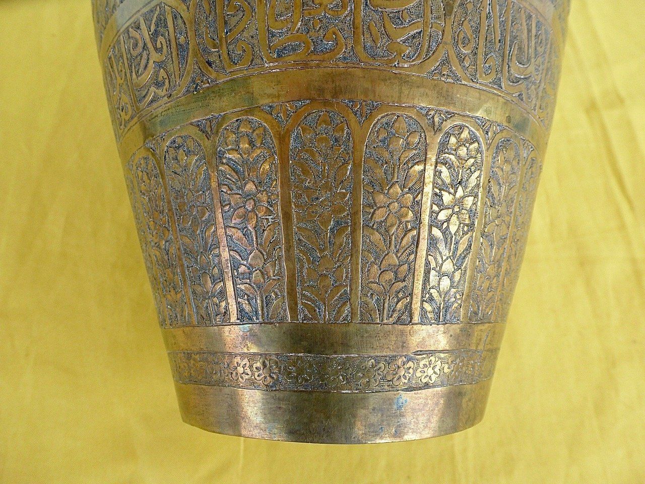 Vasi & Recipienti: Antike orientalische Vase, Handarbeit, Top Deko – Usato da Zürich venduto da cornetto55 1