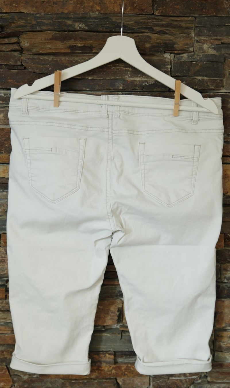 Pantaloni: 2x kurze Hose Gr. L Chicorée weiss & beige – Usato da Wohlen AG venduto da Exitburn 5