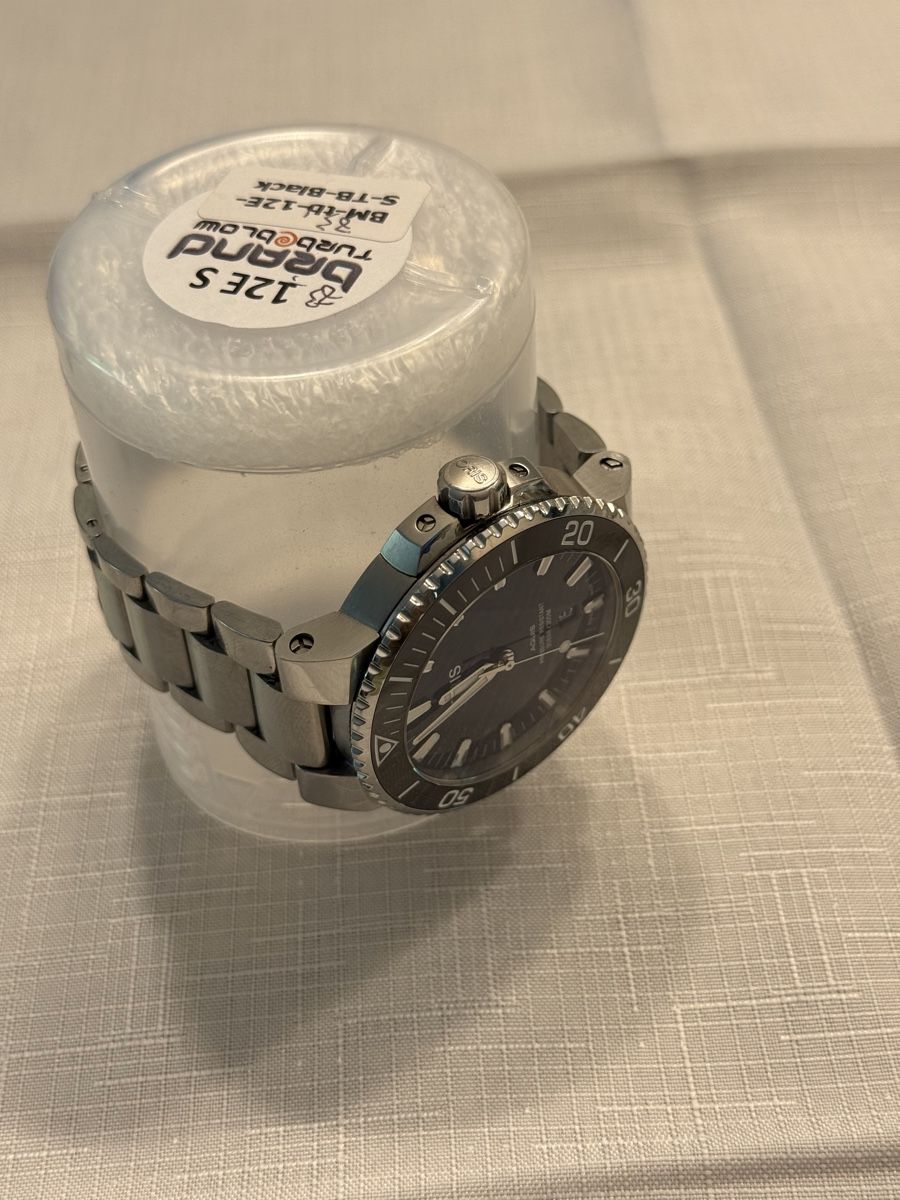 Bracelets: Oris Aquis Date – D'occasion à Diegten par enr_2hmp 4