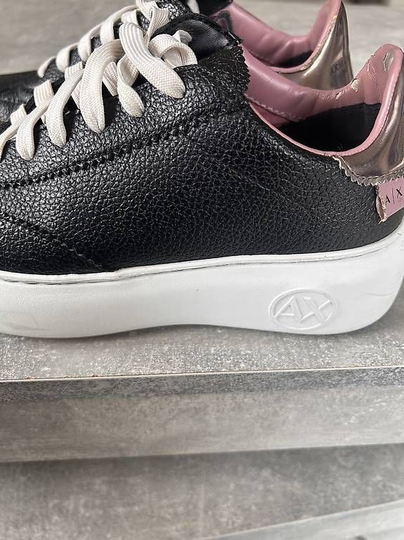 Damenschuhe: Sneakers Armani Exchange Donna  Nero e Oro Rosa   – Gebraucht aus S. Vittore von mar_qdm8 3