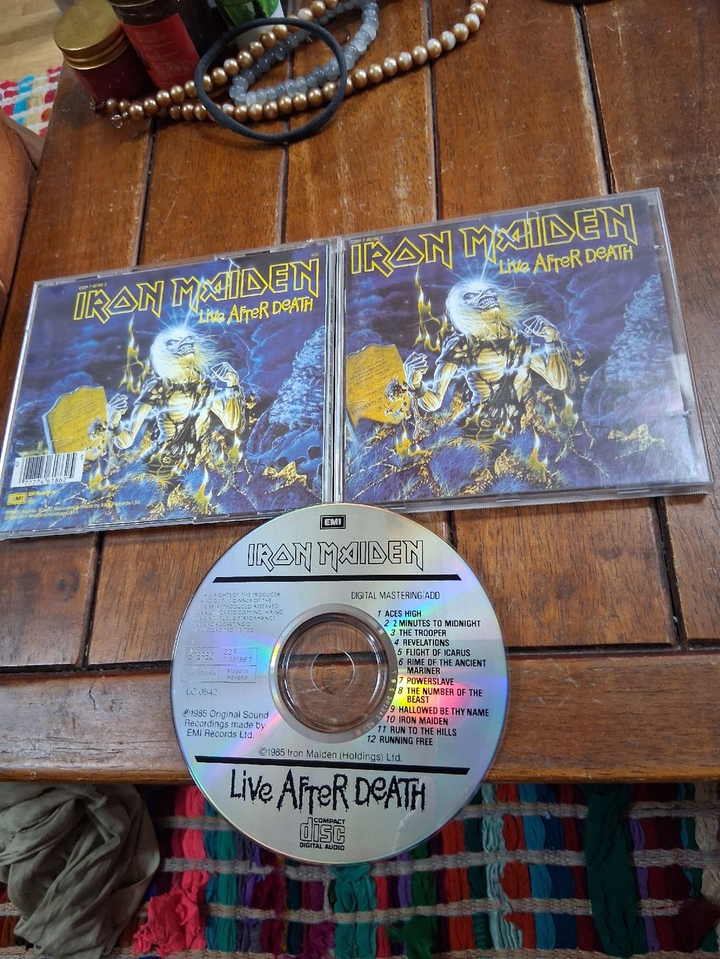 CD: Iron maiden- live after death – Usato da St-Cergue venduto da VeganWarrior