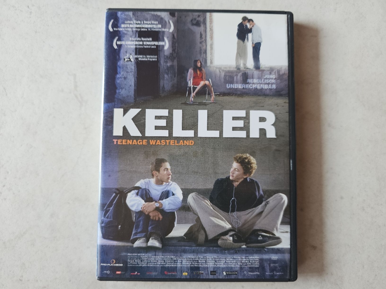 Tutti i DVDs: Keller  -  Teenage Wasteland – Usato da Schneisingen venduto da backstore24