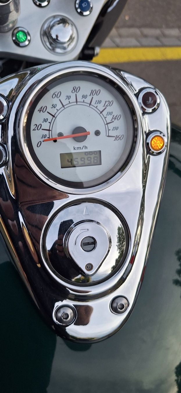 Honda Chopper: Honda VT 750C/C2 Shadow – Usato da Regensdorf venduto da Raketa 4