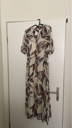NEUES Maxikleid - Grösse 38 - Comma