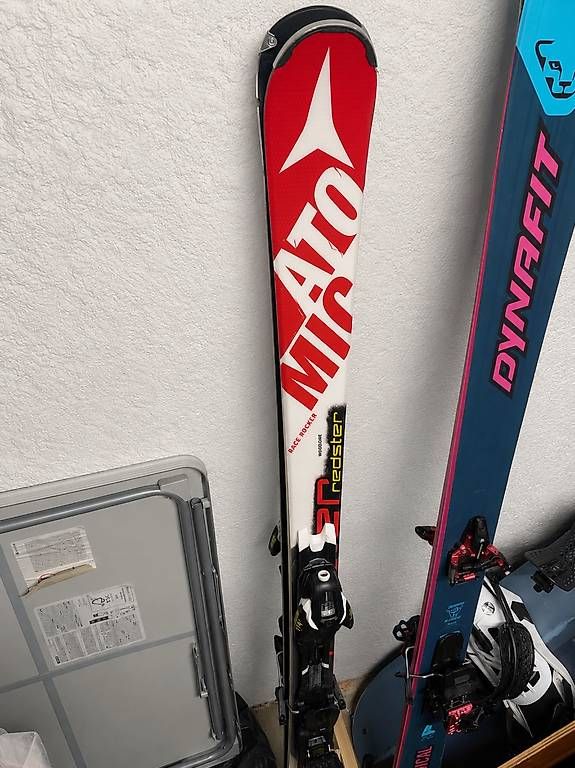 Skis: Atomic Redster  – Gebraucht aus Biel/Bienne von pau_7ss6