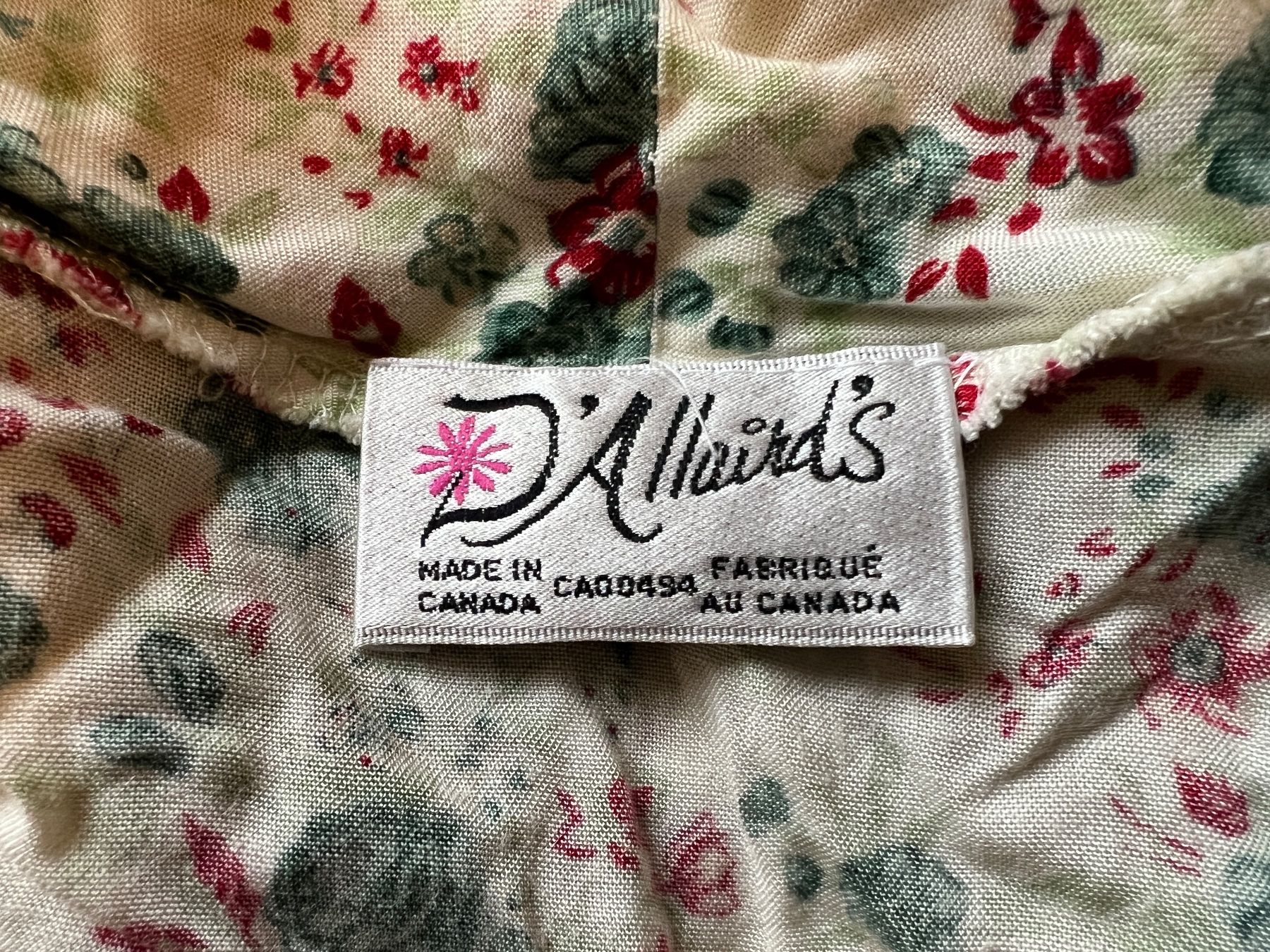 Vestiti: Vintage Kleid Grösse S/M D'Aillard's – Usato da Basel venduto da Natur_Schweiz 2