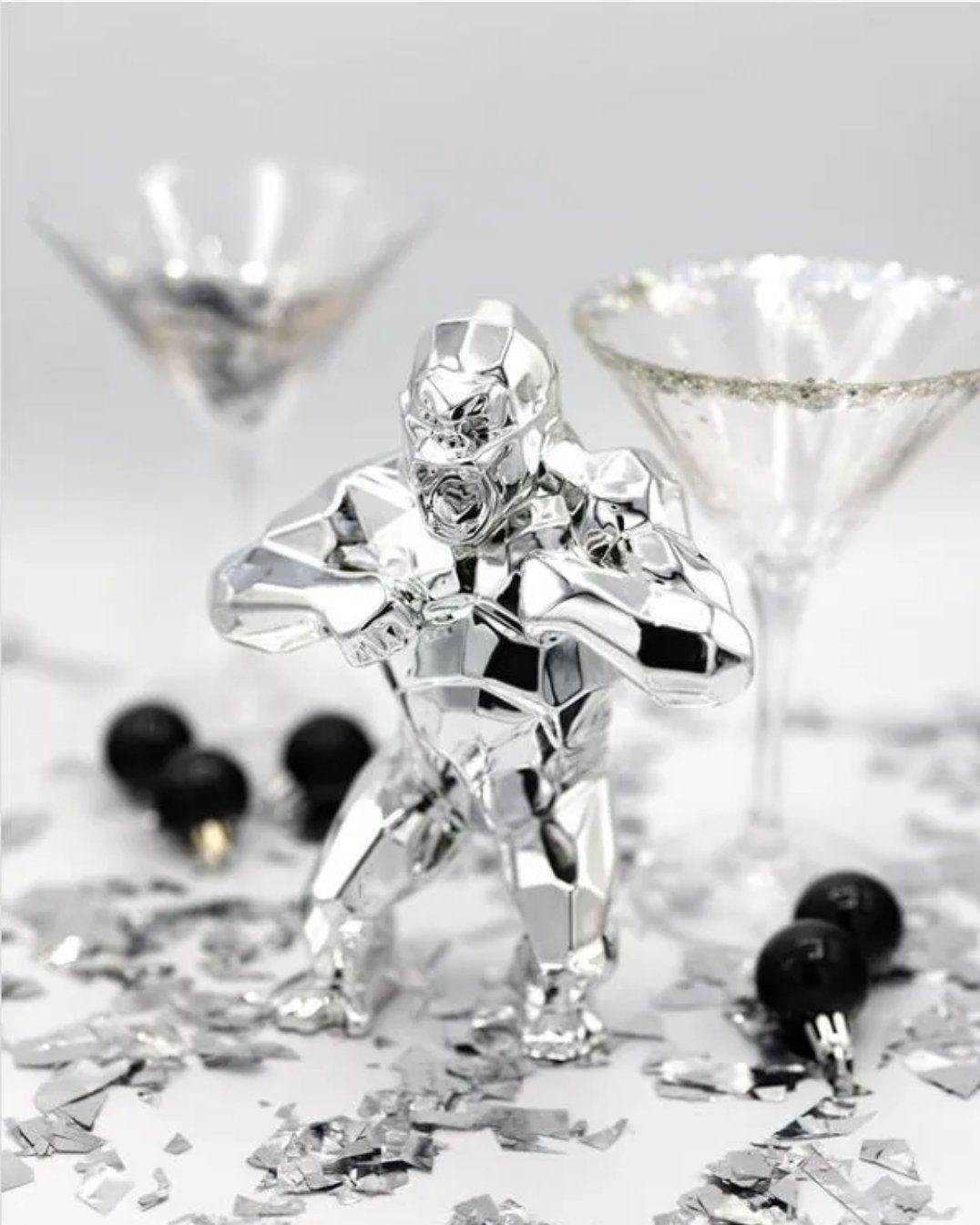 Statuette: ORLINSKI - SILVER KONG Christmas Edition Limitée – Nuovo e nell'imballaggio originale da Confignon venduto da Mafior1977 3