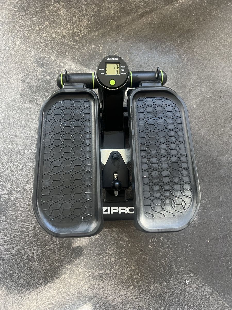Vélos d'appartement: Stepper Zipro mit Trainingsbändern – Neuf (Voir description) à Thun par mause_baer13 1