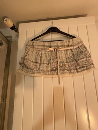 Minirock kariert Rüschenschleife neuwertig