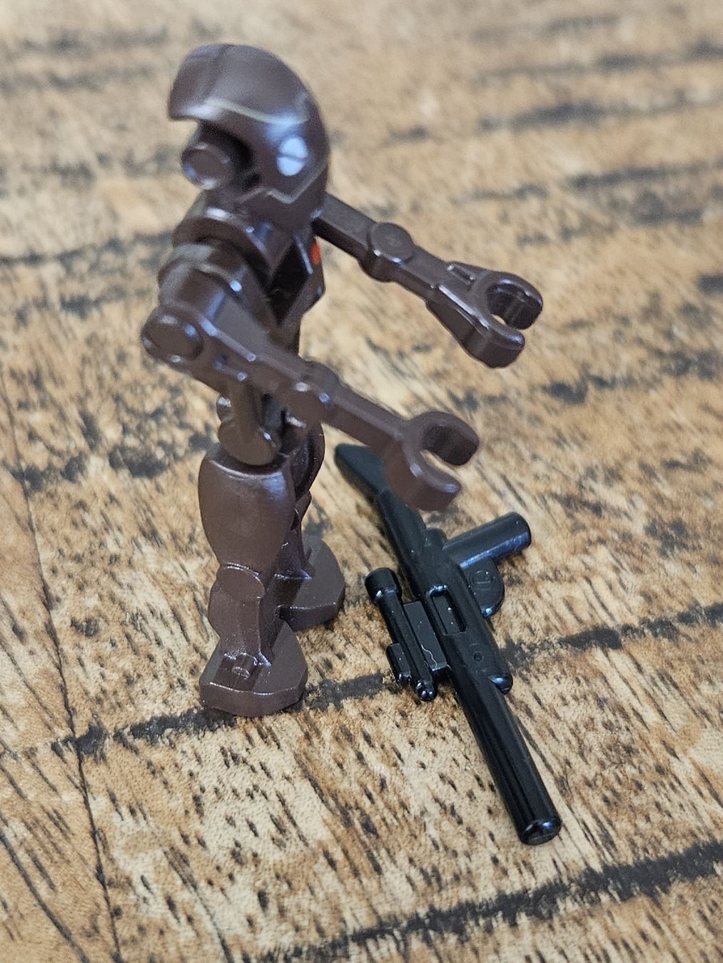 Lego Kit di costruzioni: lego figurine star wars sw0359 Commando Droid - Dark Brown – Usato da Confignon venduto da Ecrofigs 3