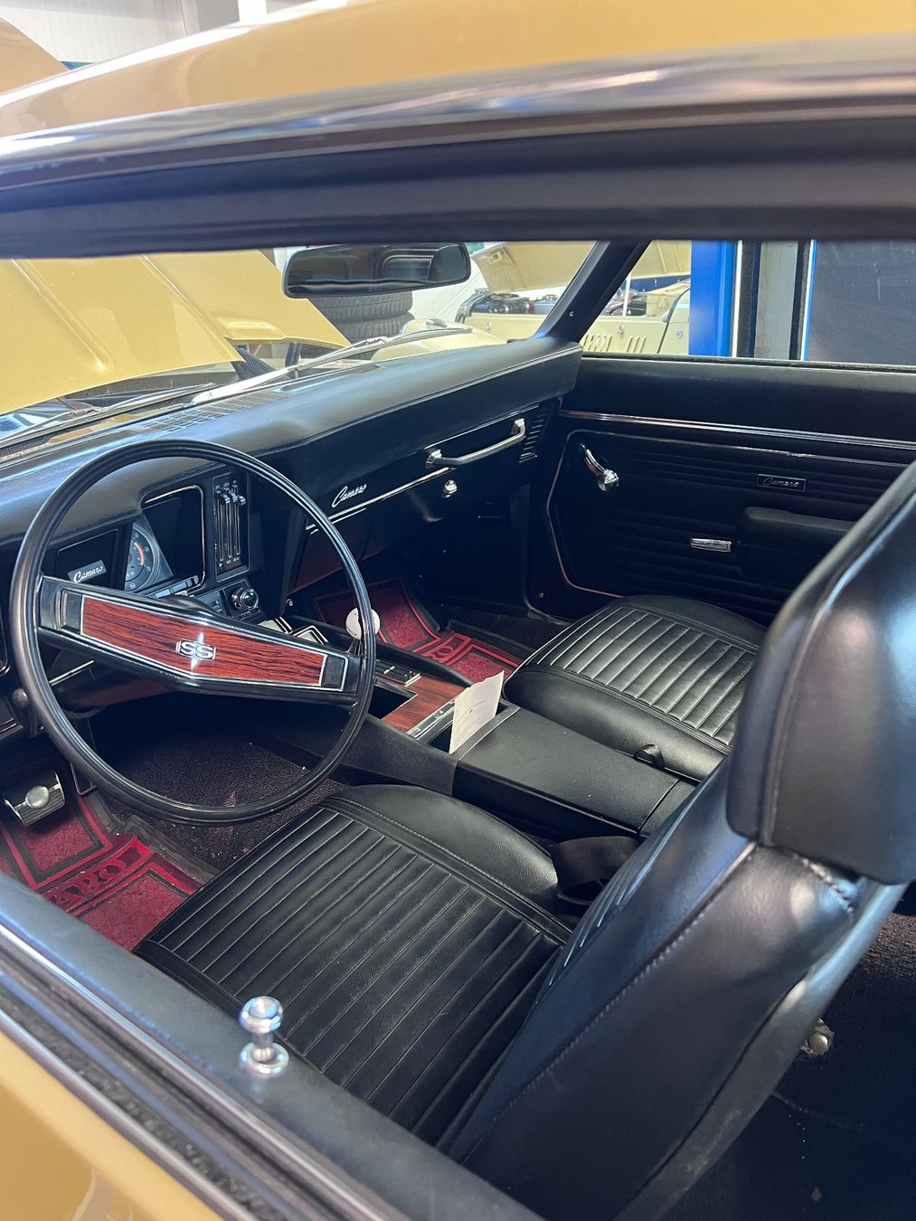 Chevrolet Automobili: 1969 Camaro RS SS 396 – Usato da Liebefeld venduto da Donkalkbrenn 4