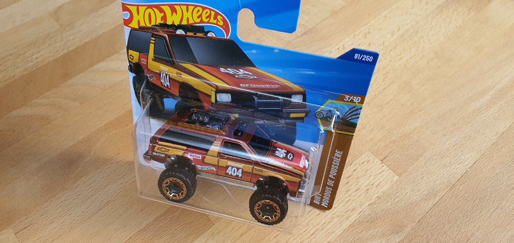 Metall Blech Grün Jeep Auto 4x4 Modell Brandneu In Verpackung 4 X 4