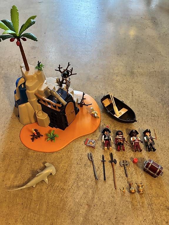 Giocattoli: Playmobil Pirateninsel – Usato da Tegna venduto da JenTimo