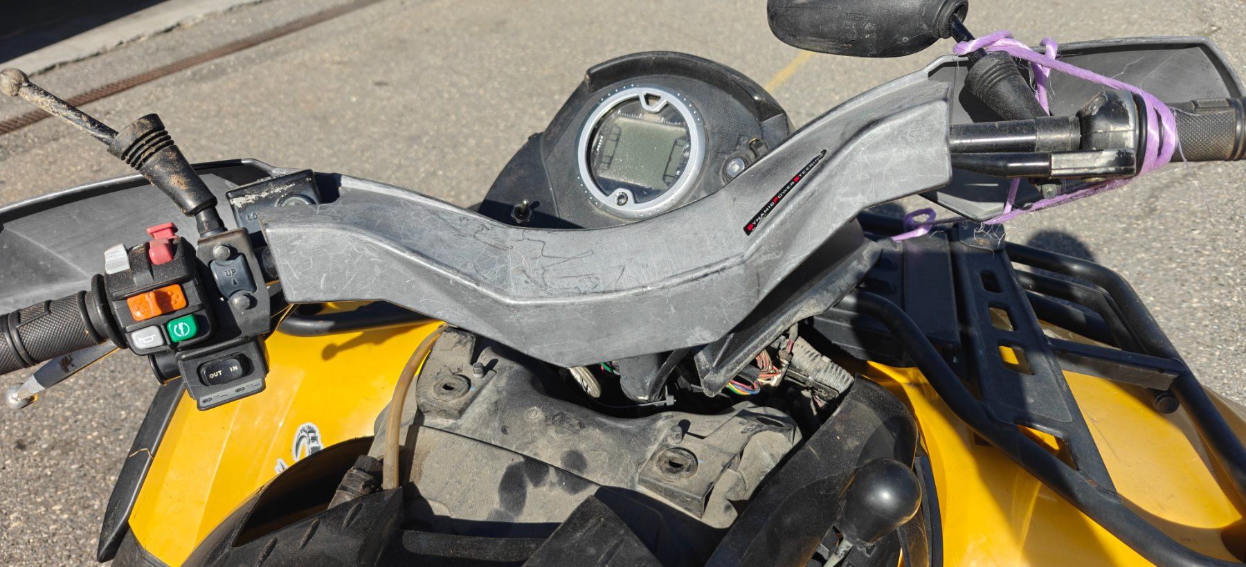 Can-Am ATVs / Quads: Unfallfahrzeug Can- Am Outlander 650 Max – Gebraucht aus Trimmis von 0004 2