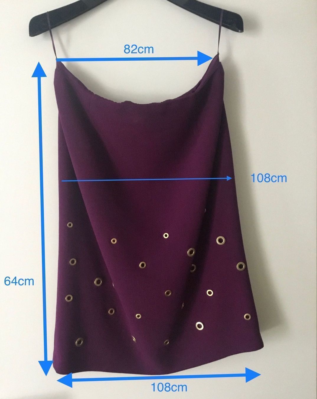 Escada Röcke: Escada raspberry skirt @ gold rings – Neu (gemäss Beschreibung) aus Basel von 18Inspiration 1