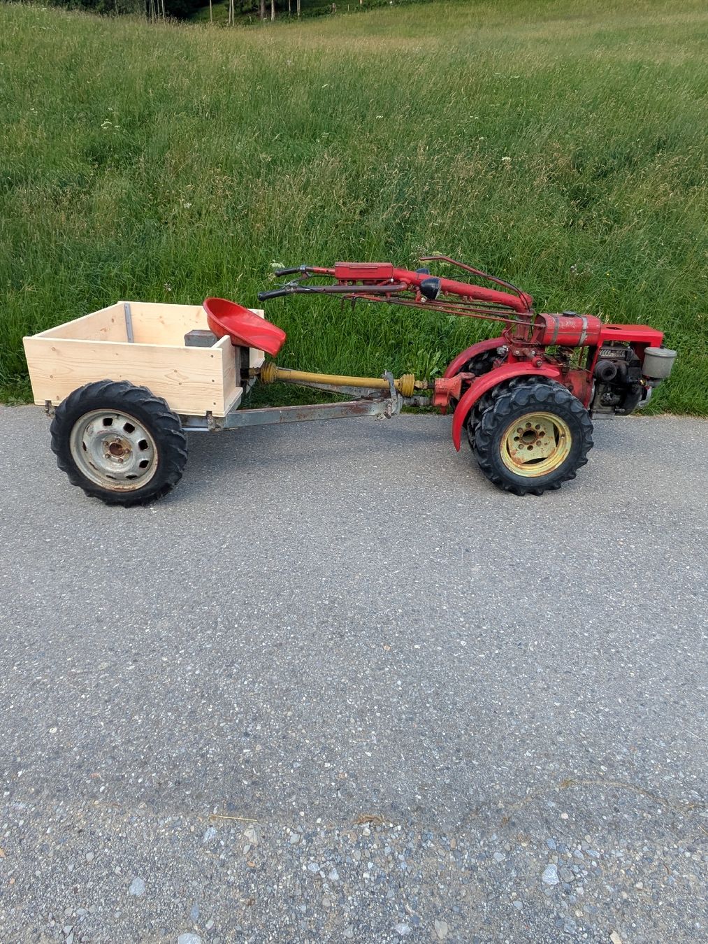 Aebi Toutes les machines: Einachser Aebi am 30 – D'occasion à Gstaad par von_xb79 3