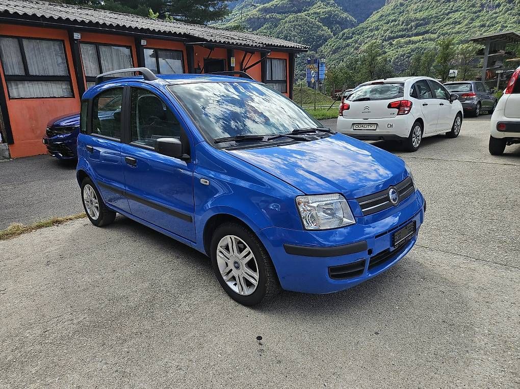 Autos: FIAT PANDA AUTOMATICA  – D'occasion à minusio par autolowcost 3