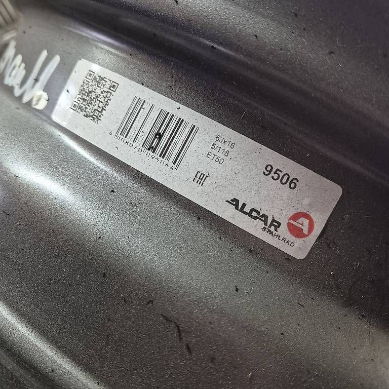 Pneumatici & Ruote complete: Renault Traffic Stahlfelge – Usato da Münchwilen TG venduto da Gearbox69 1