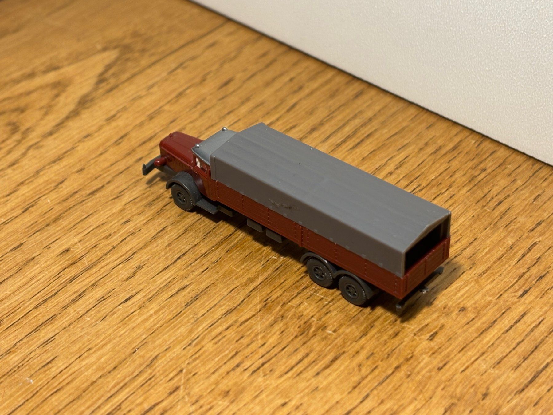 Modellini di ferrovie: M0721: Oldtimer Lastwagen (Spur N) – Usato da Birsfelden venduto da Birs_25 2