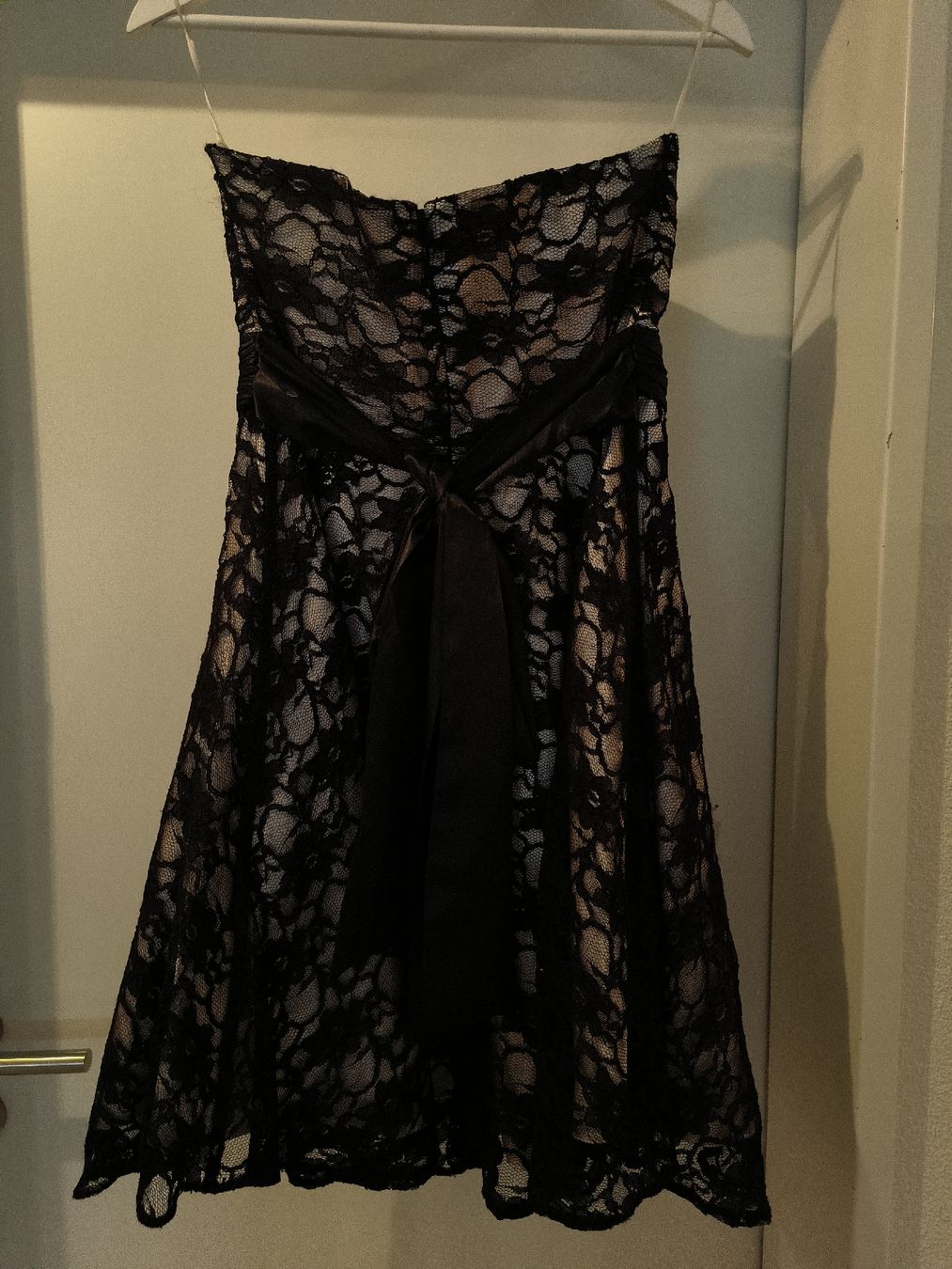 Vestiti: Schönes, elegantes Kleid Grösse 38, neu! – Nuovo (secondo la descrizione) da Birmenstorf AG venduto da Binastina 1