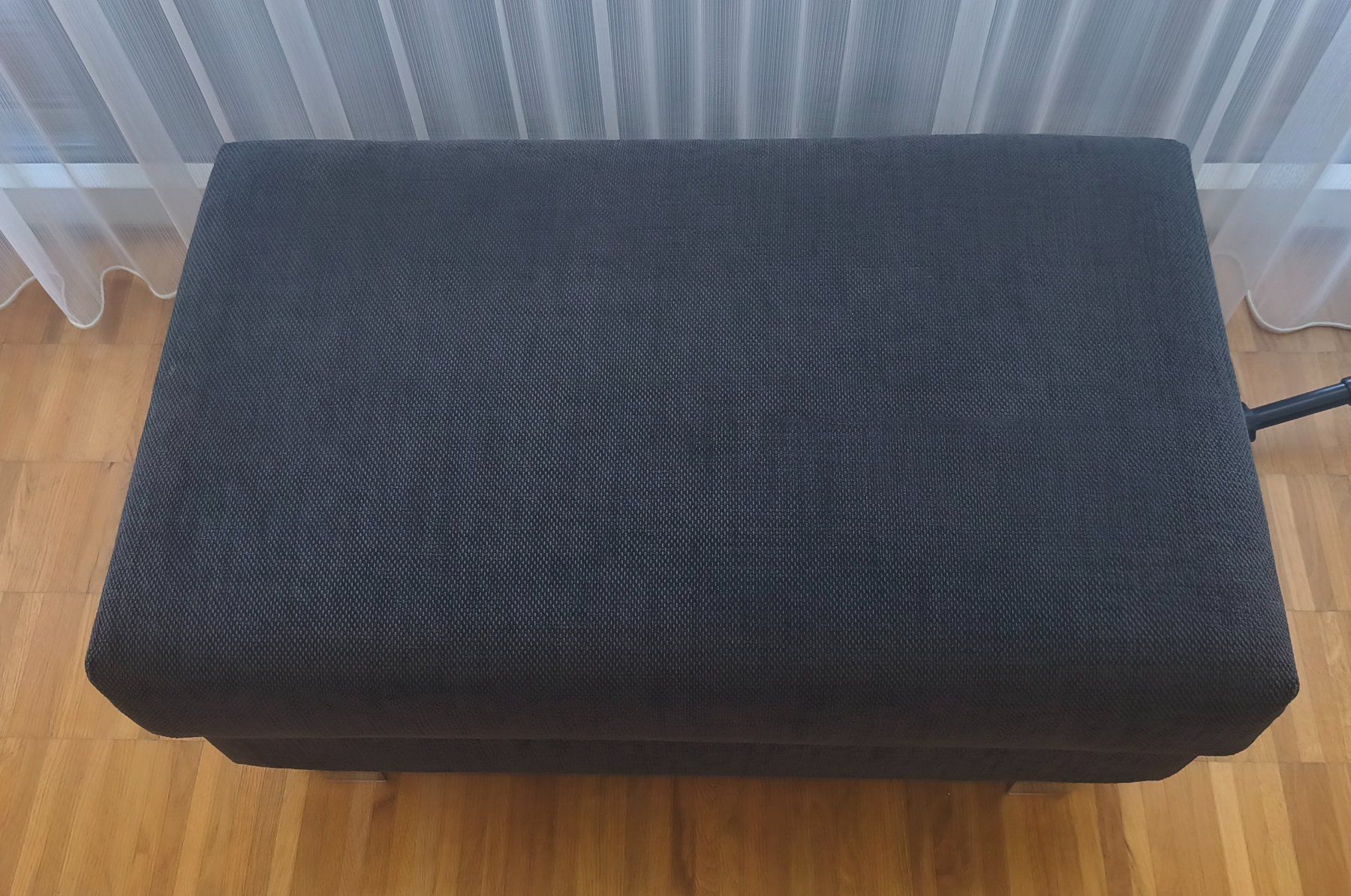 Pfister Sofas: Sofa dunkelgrau mit Ottomane guter Zustand – D'occasion à Zürich par Zixi
