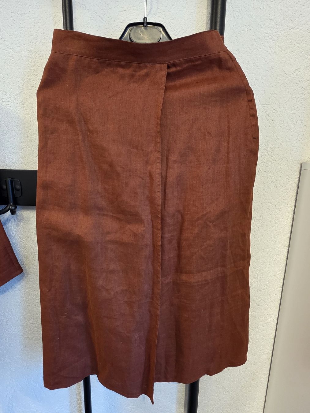 Ensembles & Tailleurs: Ensemble MaxMara lin  – D'occasion à Collonges par 2D_Collector 3