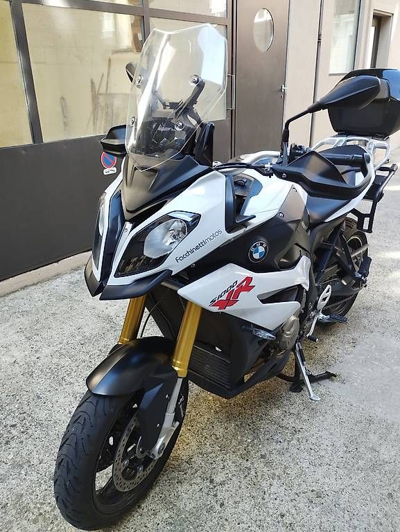 Touring: BMW S1000XR  – Usato da Morges venduto da Damito