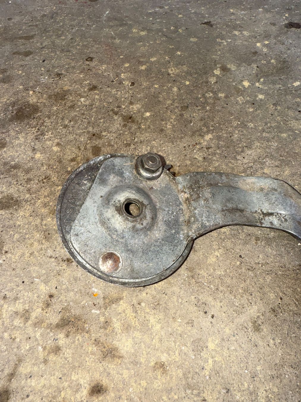 Sachs Parti ricambio per ciclomotori: Sachs Mofa Rücktritt Bremsankerplatte – Usato da Fahrni b. Thun venduto da berger_tuning34 1