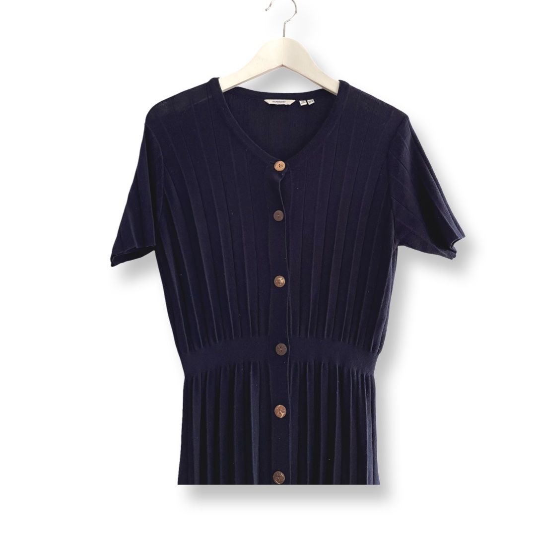 Superdry Vestiti: wunderschönes Strickkleid von SUPERDRY – Usato da Jona venduto da vanessasupermarket20 4