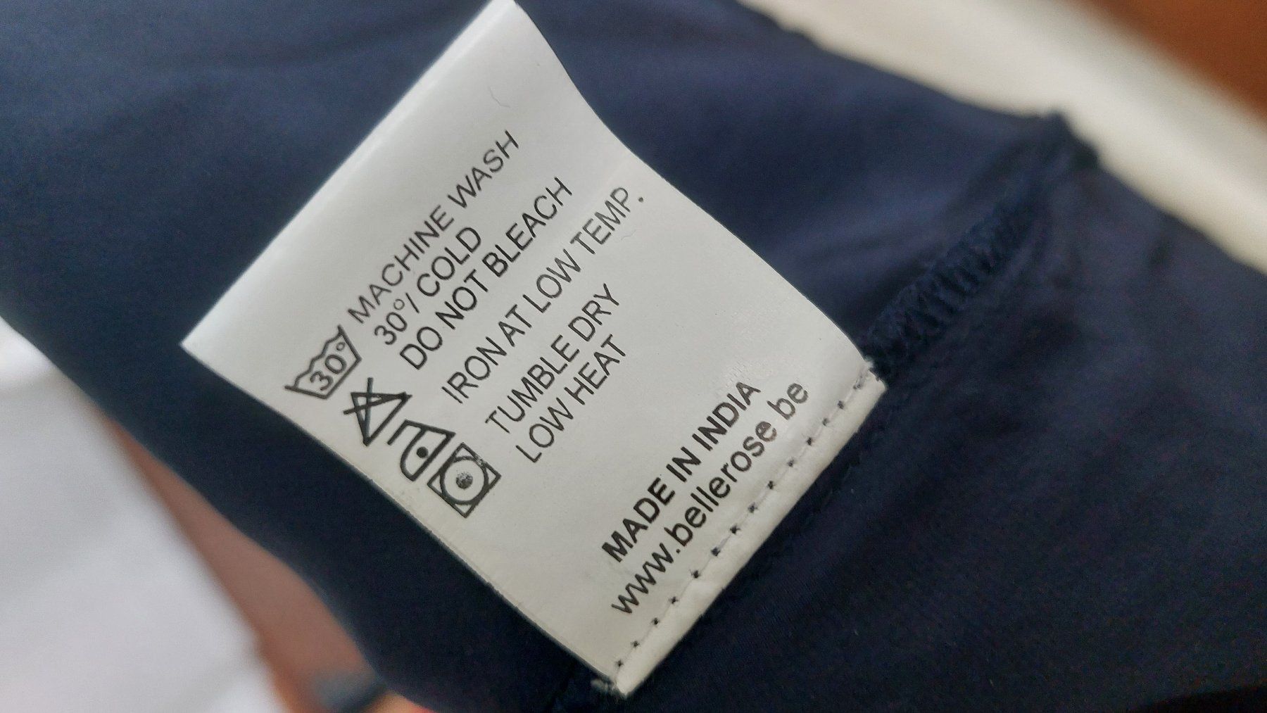 Bellerose Kleider: Seidenkleid ( NP 269.- ) – Gebraucht aus Münchenstein von Heremesios 7