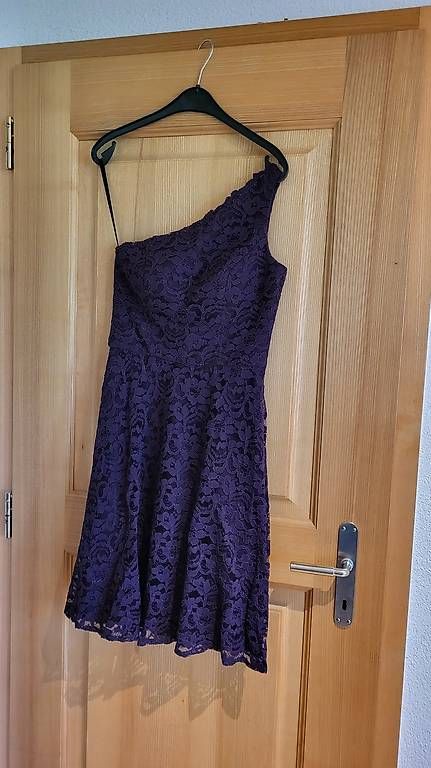 Vestiti: Violettes Cocktailkleid – Usato da Muolen venduto da Simi897