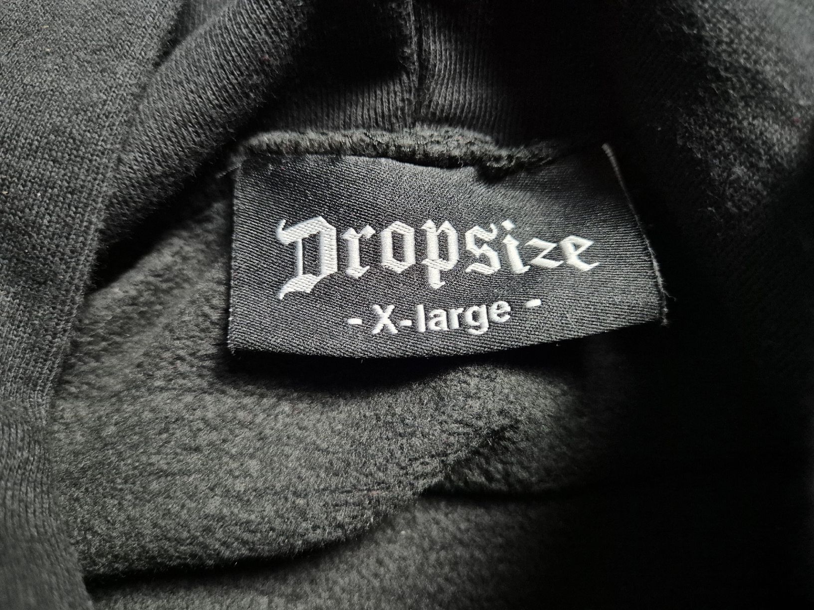 Maglioni & Felpe: Dropsize Hoodie Schwarz Grösse XL – Nuovo (secondo la descrizione) da St. Gallen venduto da CaliSunshine 2