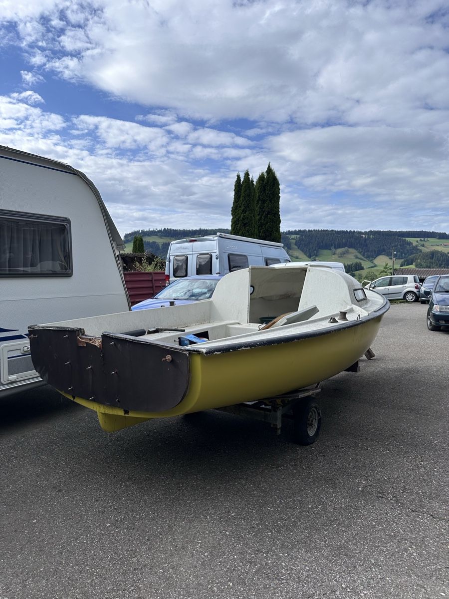 Boote: Boot – Defekt aus Brenzikofen von lau_2nhm 3