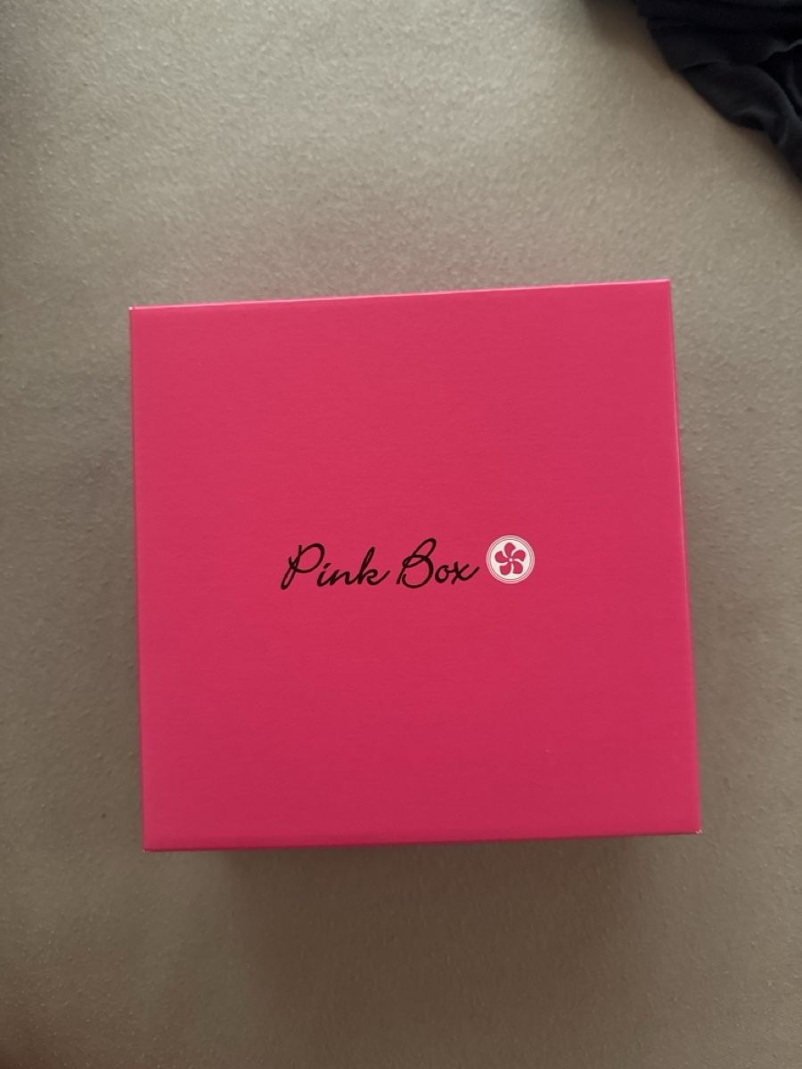 Soins du visage: Pink box - makeup & skincare – Neuf (Voir description) à Reconvilier par cat_7vnz