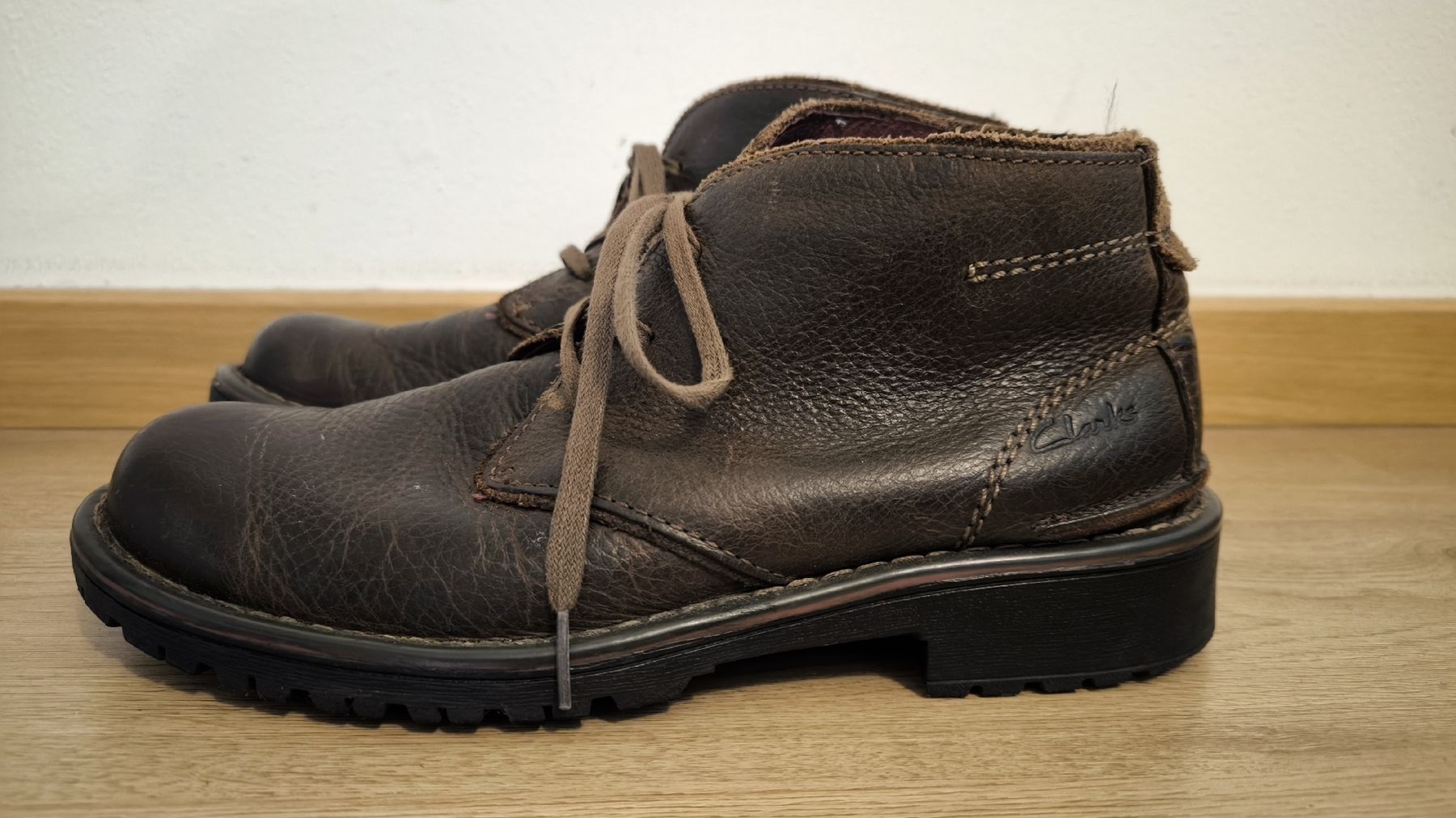 Clarks Scarpe da uomo: Clarks Stiefel 42 – Usato da Ebikon venduto da brombomboli