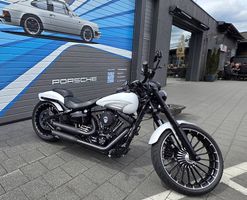Harley Davidson FXSB Breakout 103