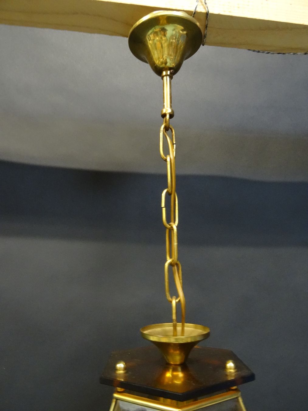 Lampadari & plafoniere: HÄNGELAMPE MESSING / RAUCHGLAS – Usato da Brügg BE venduto da fundus2 2