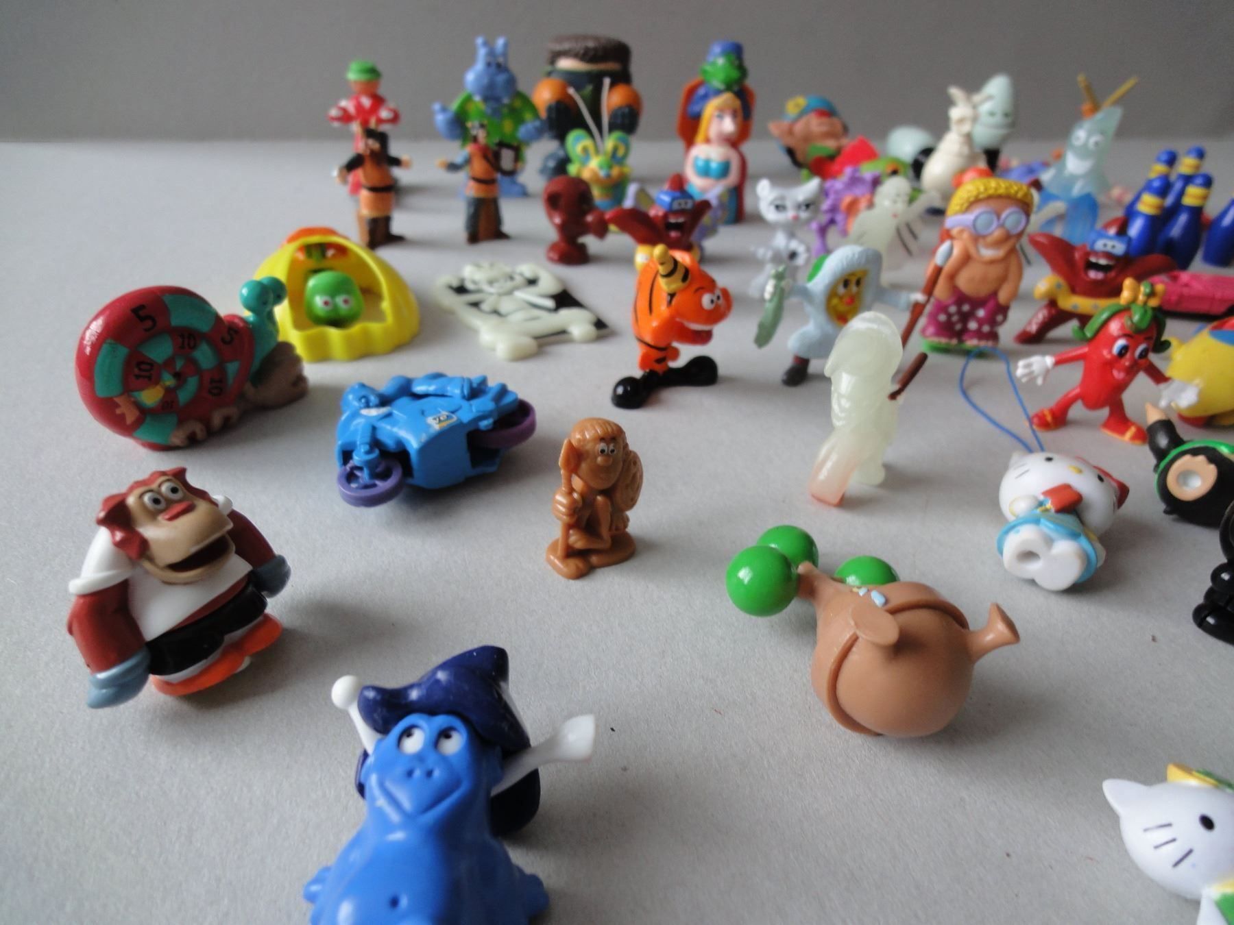 Giocattoli: Ca. 52 Kunststoff - Figuren – Usato da Chur venduto da omonia 3