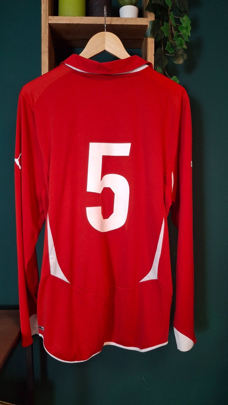 Schweizer Nati Leibchen & Hosen: Switzerland 2010 Nati world cup player version puma – Gebraucht aus Yverdon-les-Bains von flo_8fgr 3