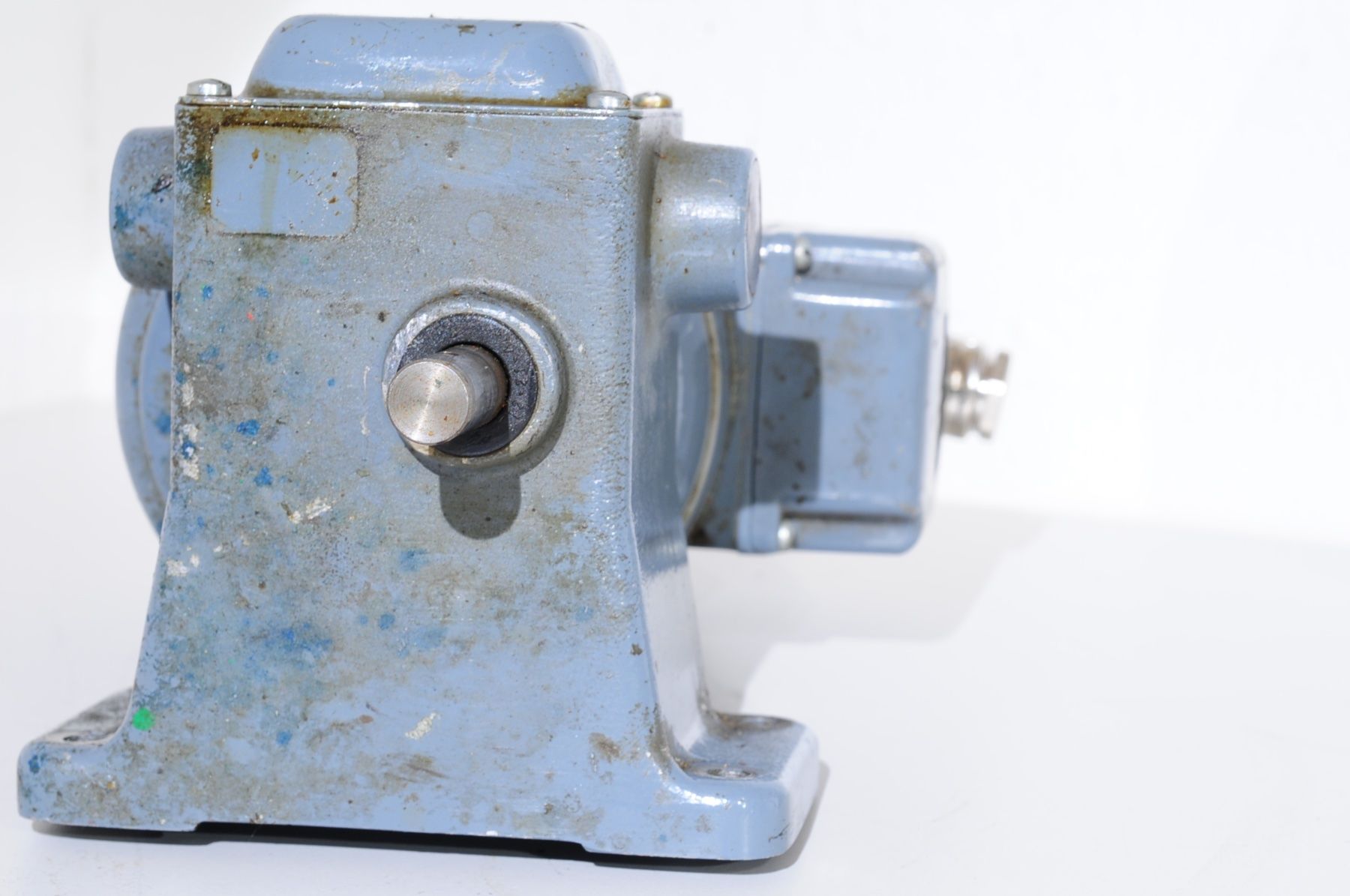 Motoren: Elektromotor 220/380 Volt mit Getriebe – Gebraucht aus Rheinfelden von Fotomechaniker-AD 1