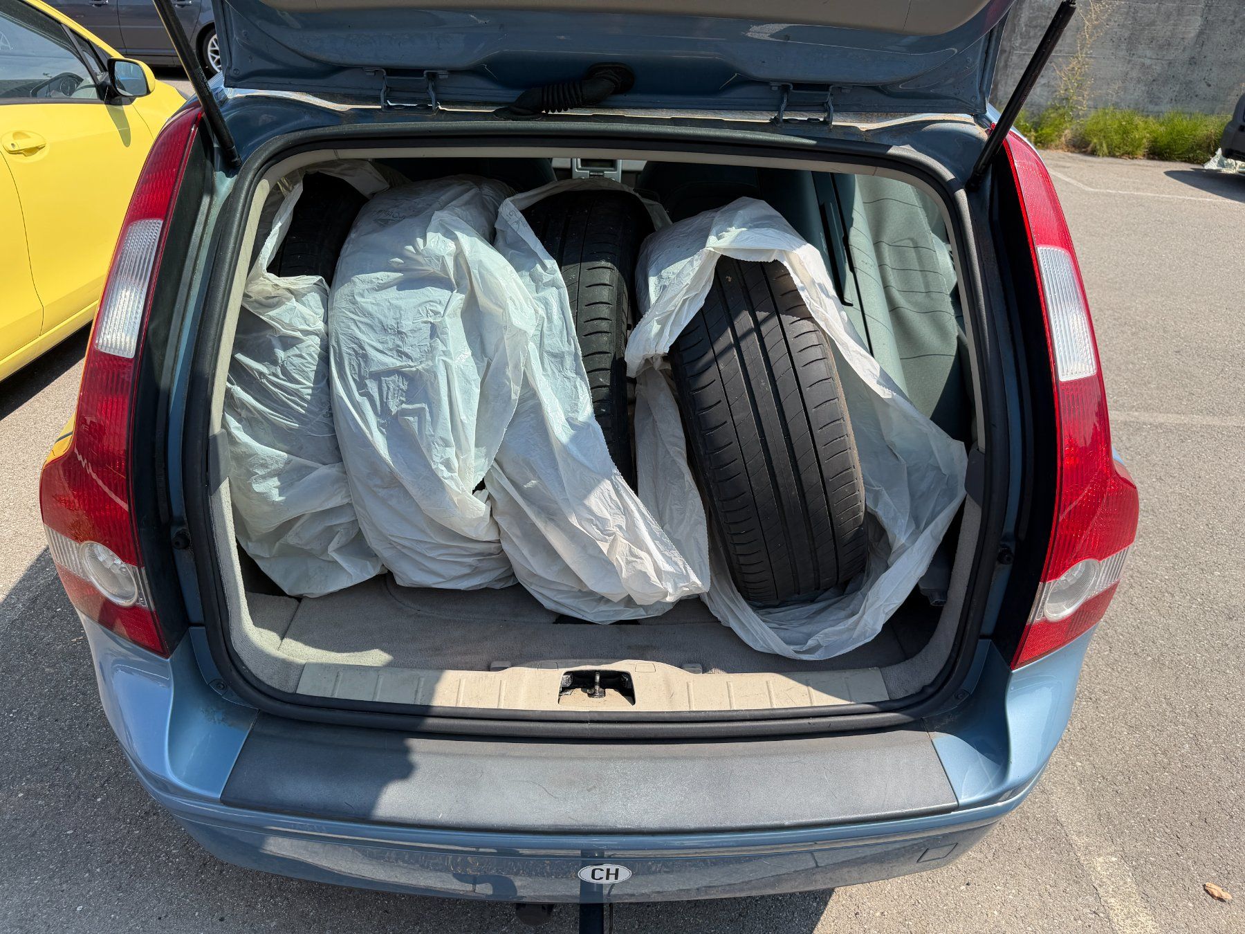Volvo Autos: VOLVO V50 2.0D Kombi – Defekt aus Belp von neno24 5