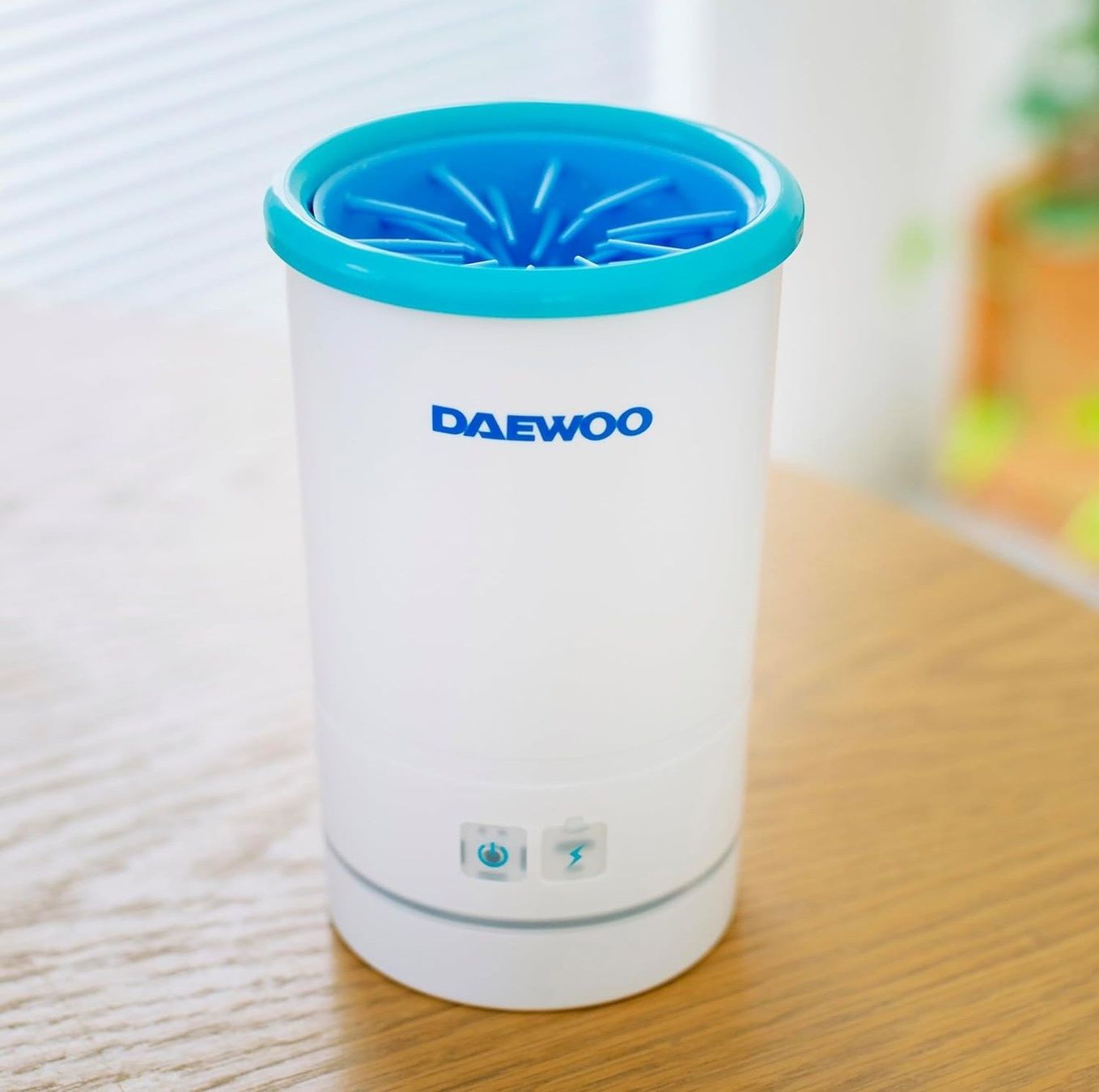 Dispositivi per massaggi: Daewoo Automatic Paw Cleaner + Massager – Nuovo e nell'imballaggio originale da Hitzkirch venduto da Thali_AG 2
