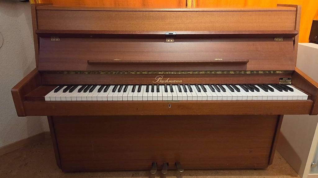 Strumenti musicali: Klavier gratis abzugeben – Usato da Balgacj venduto da Numi1