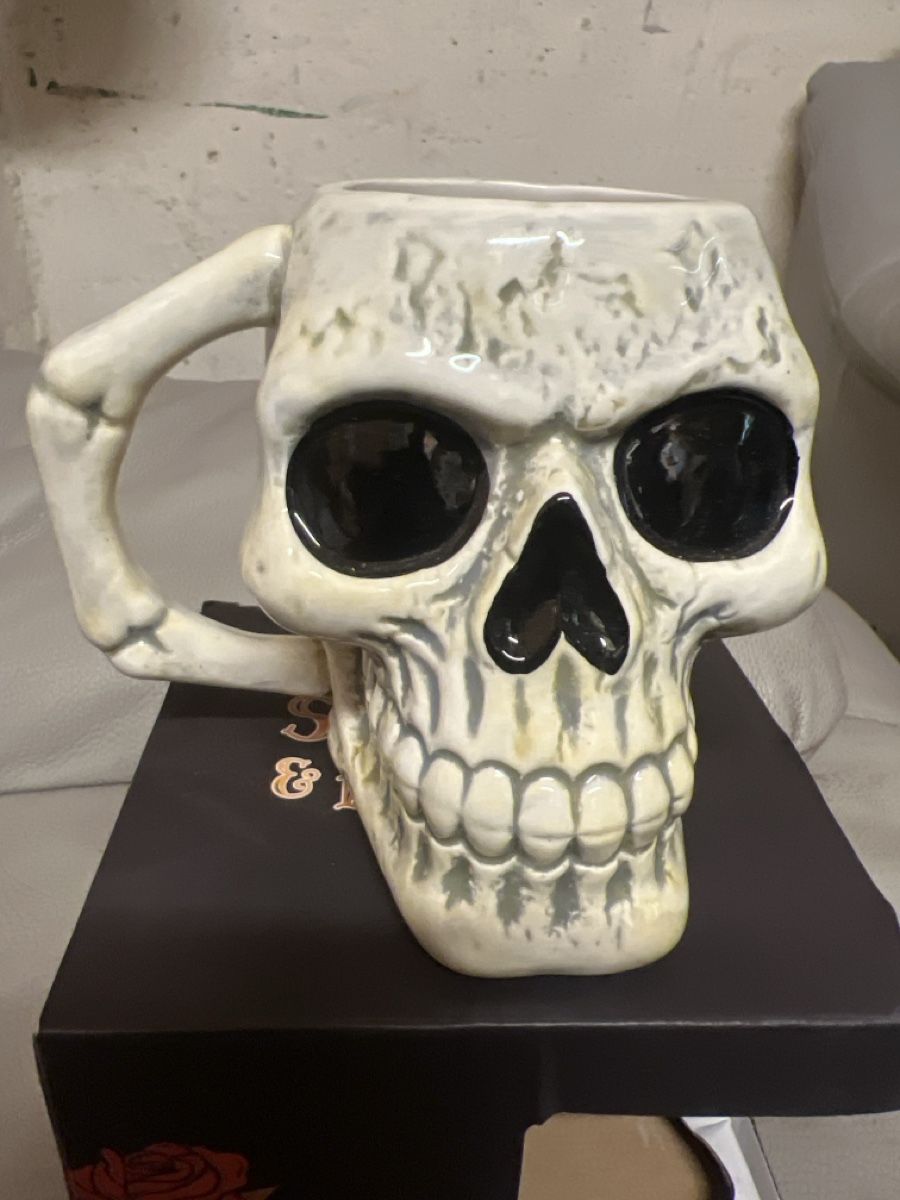 Tazze: Kaffee Tasse Schädel-Design, neu (k) – Nuovo e nell'imballaggio originale da Rorschach venduto da TimelessTrading 1