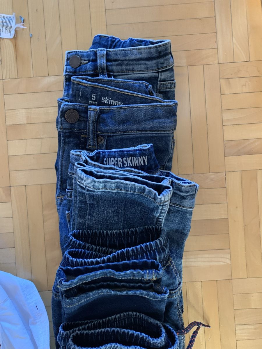 Lotti & Set di vestiti: Kids Bundle: Jeans & Shirt, Size 5 years – Usato da La Croix de Rozon venduto da chr_f5wy 3