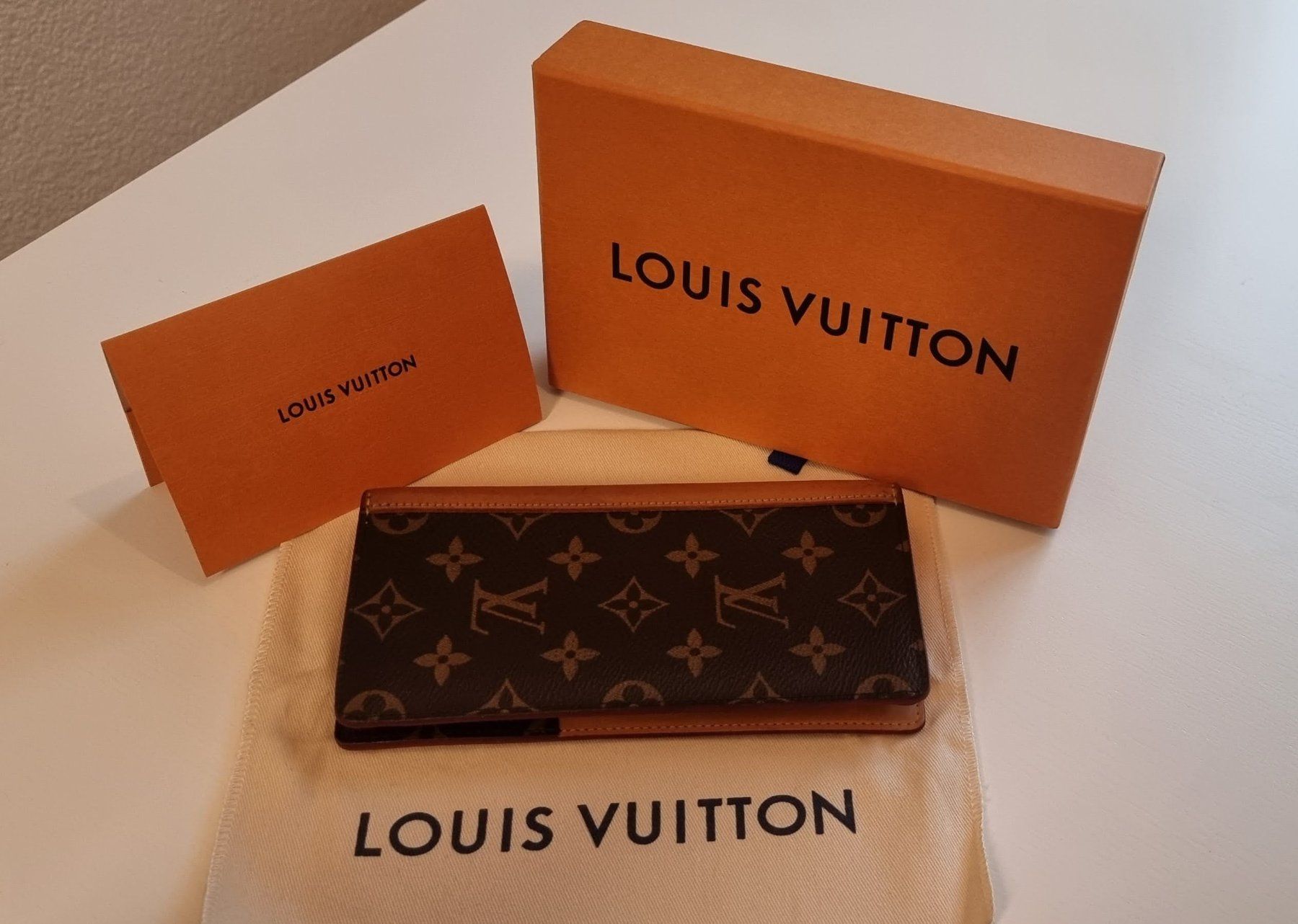 Louis Vuitton Portafogli: Limited Edition Monogram Macassar Brazza Long Wallet – Usato da Gockhausen venduto da easytransactions