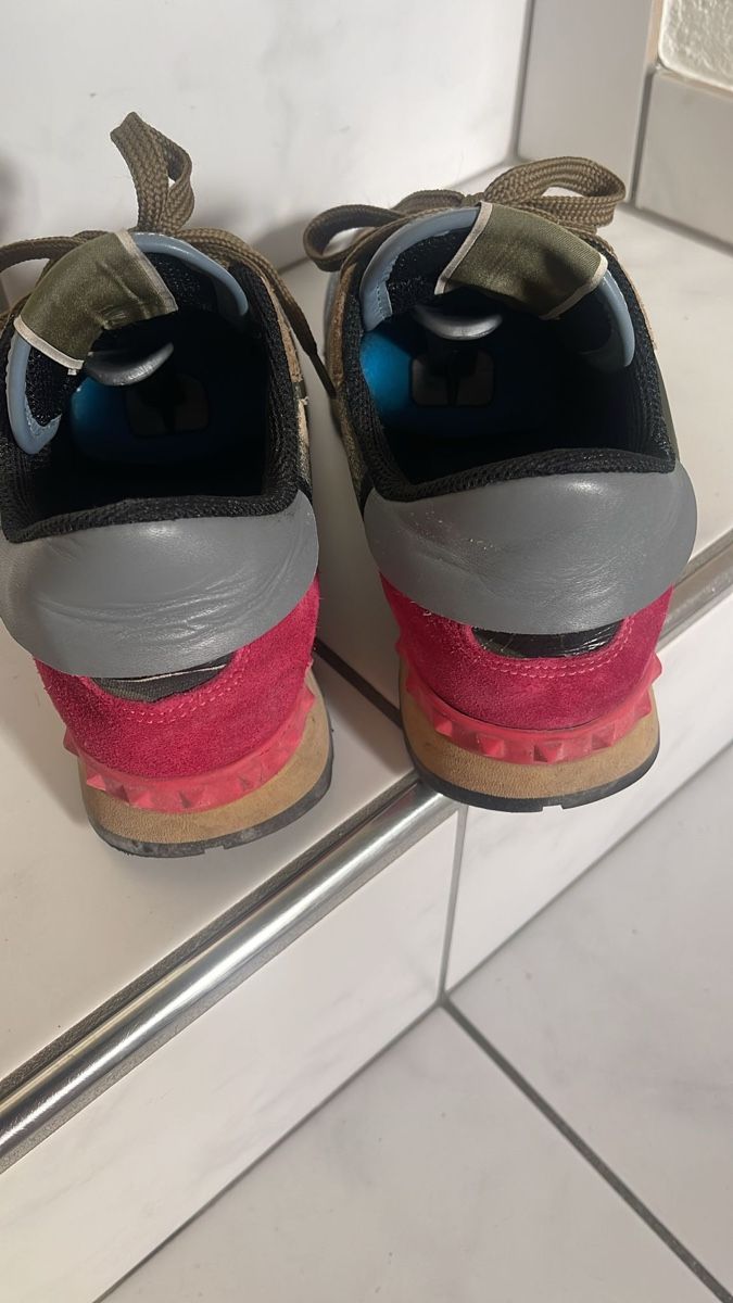 Valentino Scarpe da donna: Valentino Garavani Sneakers – Nuovo (secondo la descrizione) da Kilchberg ZH venduto da ca88 2