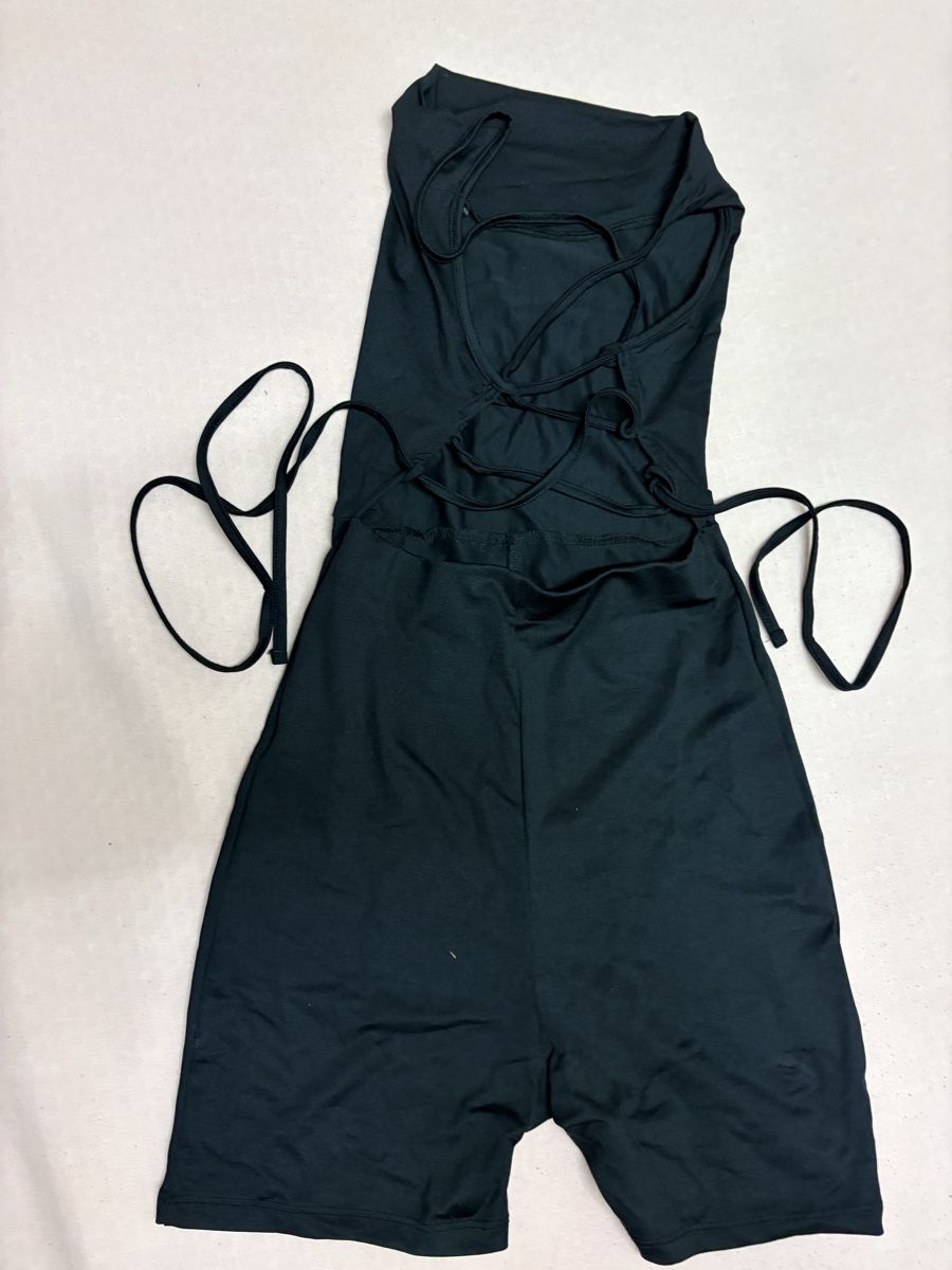 Bershka Tute: Damen Overall,Gr.S;Bershka  – Usato da Winterthur venduto da Nena222 1